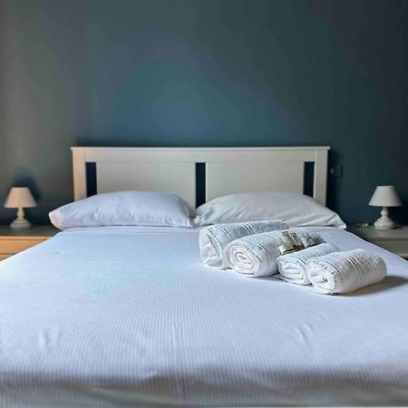 Xenia Apartments - Charming Garden Suite In Porta Venezia 米兰 外观 照片